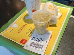 -麦当劳(乳山路店)