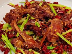 -江城燕子大排档(江汉路步行街店)