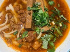 小炖肉刀削面-韩师傅老大同刀削面(北苑路店)