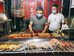 -小魏哥果仁烤面筋
