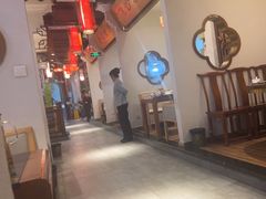 -万重锦·人文川菜馆(骡马市店)