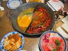-巴卤社老火锅(财富店)