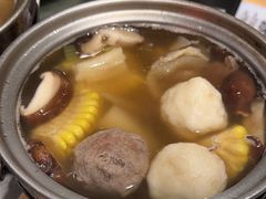 -潮界(LU·ONE凯德晶萃广场店)