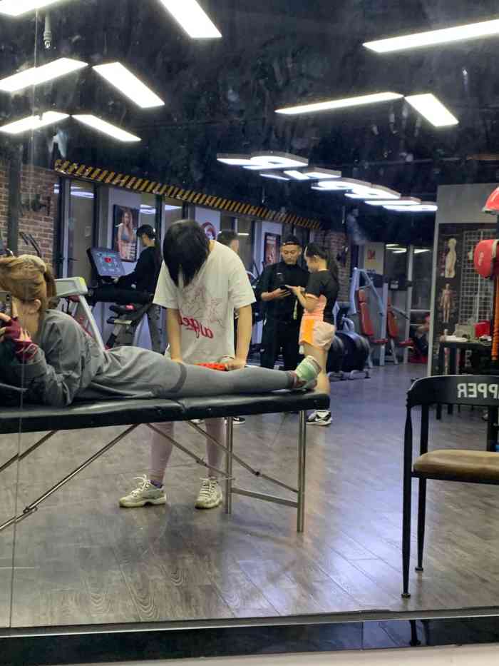 撕裂者健身工作室(松江大学城四期店)