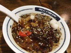 -黑白电视长沙小吃(悦汇城店)