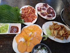 -韩风烤牛肉冷面店