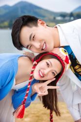 -雪中彩影婚纱摄影·微光艺术中心