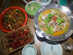 -魔鬼牛蛙小厨•烤鱼•龙虾(上马墩光华时代店)
