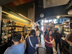 -九又四分之三站台哈利波特商店