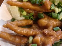 -城墙拐拐火锅(三峡广场黑金冠店)