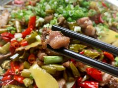 -廖哥泡椒兔(峨眉店)