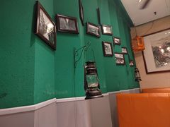-江城小馆陕南妈妈菜·全球旅行餐厅(钟楼店)