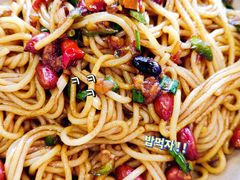 -万方圆拌粉瓦罐汤(九江湖滨店)