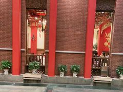 -梅龙镇酒家(南京西路总店)