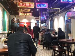 大堂-陈光记烧腊(长寿路店)