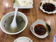 -丘艳豆花饭大排档(大坪店)