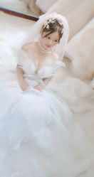 -LOVINA洛维娜婚纱礼服