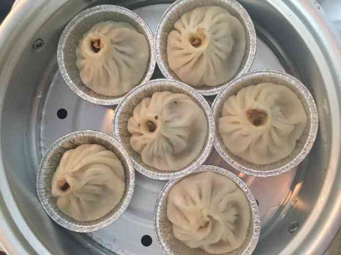 德华楼(六渡桥店)-"华包子(六渡桥店)看评价挺高,过来试试.