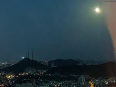 -大连星海皇冠假日酒店