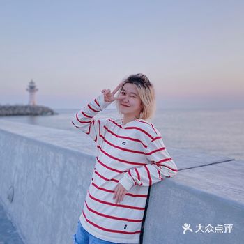 海边白日梦️ 自由灯塔