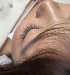 -鲸彩·美甲美睫科技护肤