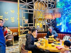 -吃饭皇帝大(合生汇店)