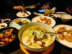 川味酸菜鱼-万丽轩·粤菜(王府井金茂万丽酒店)