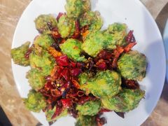 香葱虾丸子-老大连·海肠捞饭·大连海鲜大连菜(西安路店)