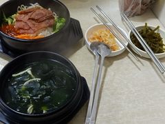 培根石锅拌饭-拌来拌去石鍋拌飯(文鼎店)