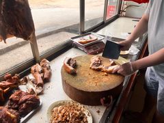 -洲心明记烧肉大粥(总店)