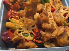 -荷塘秋月·本帮江浙菜(国权路店)