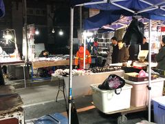 -吴山路夜市