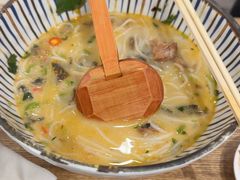 -鲜越鲜鱼粉(财富购物中心店)