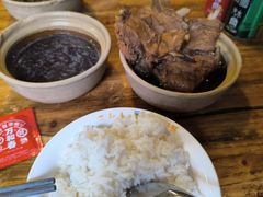 -万和春排骨砂锅米饭(湖北路店)