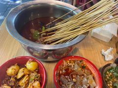 -拐枣巷小串串(财大店)