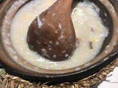窝蛋牛肉粥-火齐潮汕砂锅粥(五道口店)