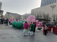-万达广场(龙湖店)