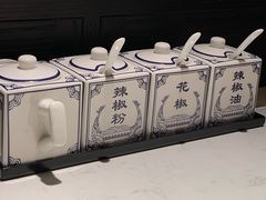 -鑫花溪牛肉米粉(凤凰街创始总店)