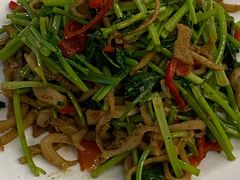 香菜炒羊肚-那达慕蒙古风味酒楼