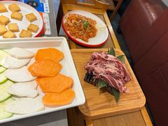 -正宗齐齐哈尔烤肉·齐牛哥鲜切炭火烤肉(杭州总店)