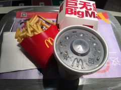 -麦当劳(中山大道中店)