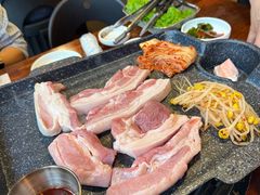 -Dombe豚(黑猪肉街店)