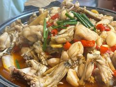 -昱龙大盆牛蛙馆(三兴街总店)