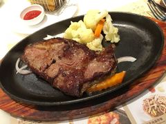 西冷扒-翠华餐厅(百老汇店)