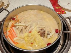 -三人行骨头王火锅(长寿店)