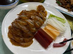-六和聚传统烤鸭.天津菜(和平店)