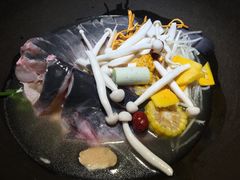 -咕嘟草帽鱼·牛奶一样的鲜鱼汤(包河万达广场创始店)