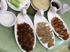 -六和聚传统烤鸭.天津菜(和平店)