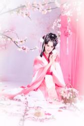 -九月鹰飞汉服摄影工作室