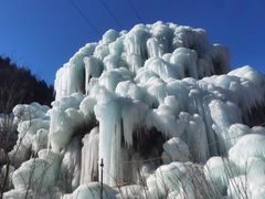 -大平台龙居瀑布旅游区
